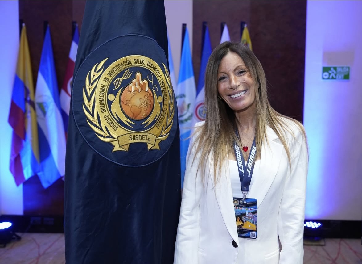 Dra. Marcela Ré